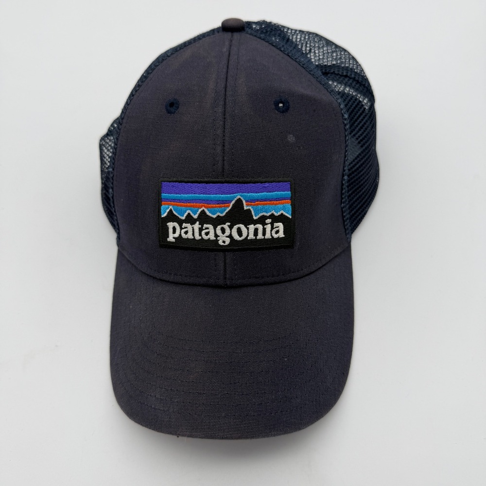 Patagonia P-6 Logo LoPro Trucker Hat Navy Blue Snapback Mesh Cap